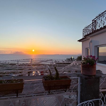 Hotel Dania Sorrento Exterior foto