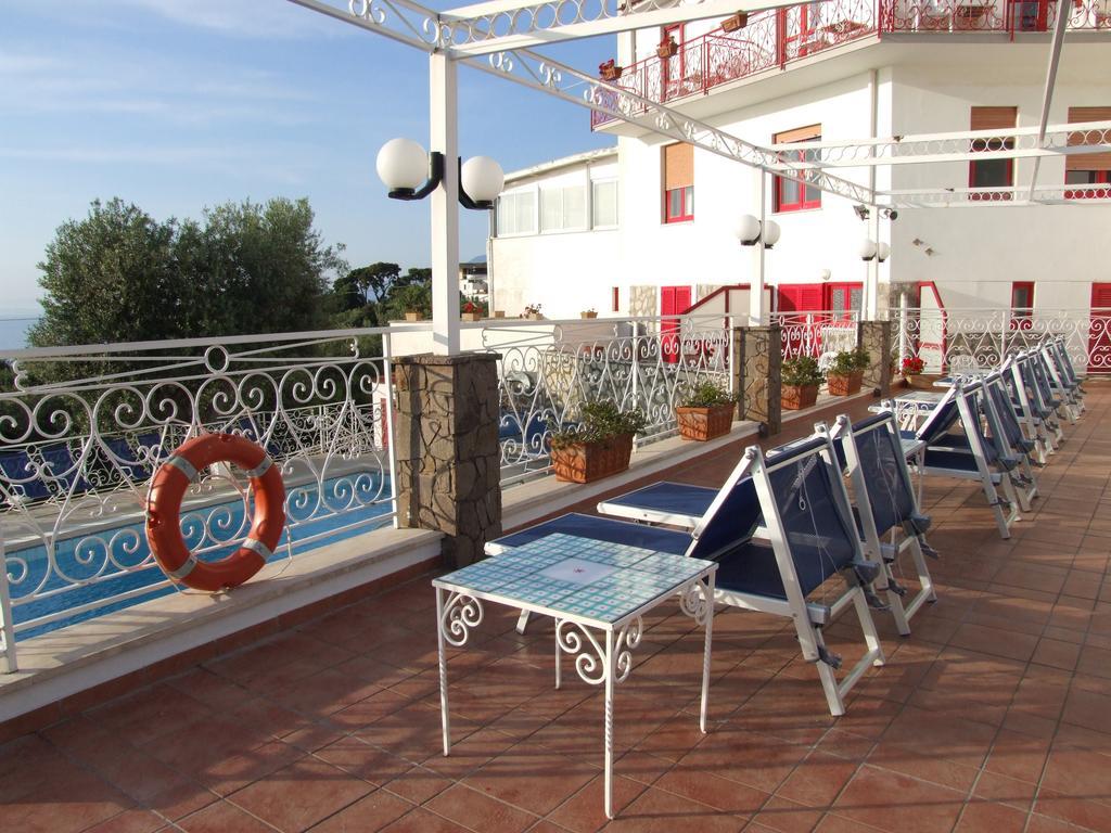 Hotel Dania Sorrento Exterior foto