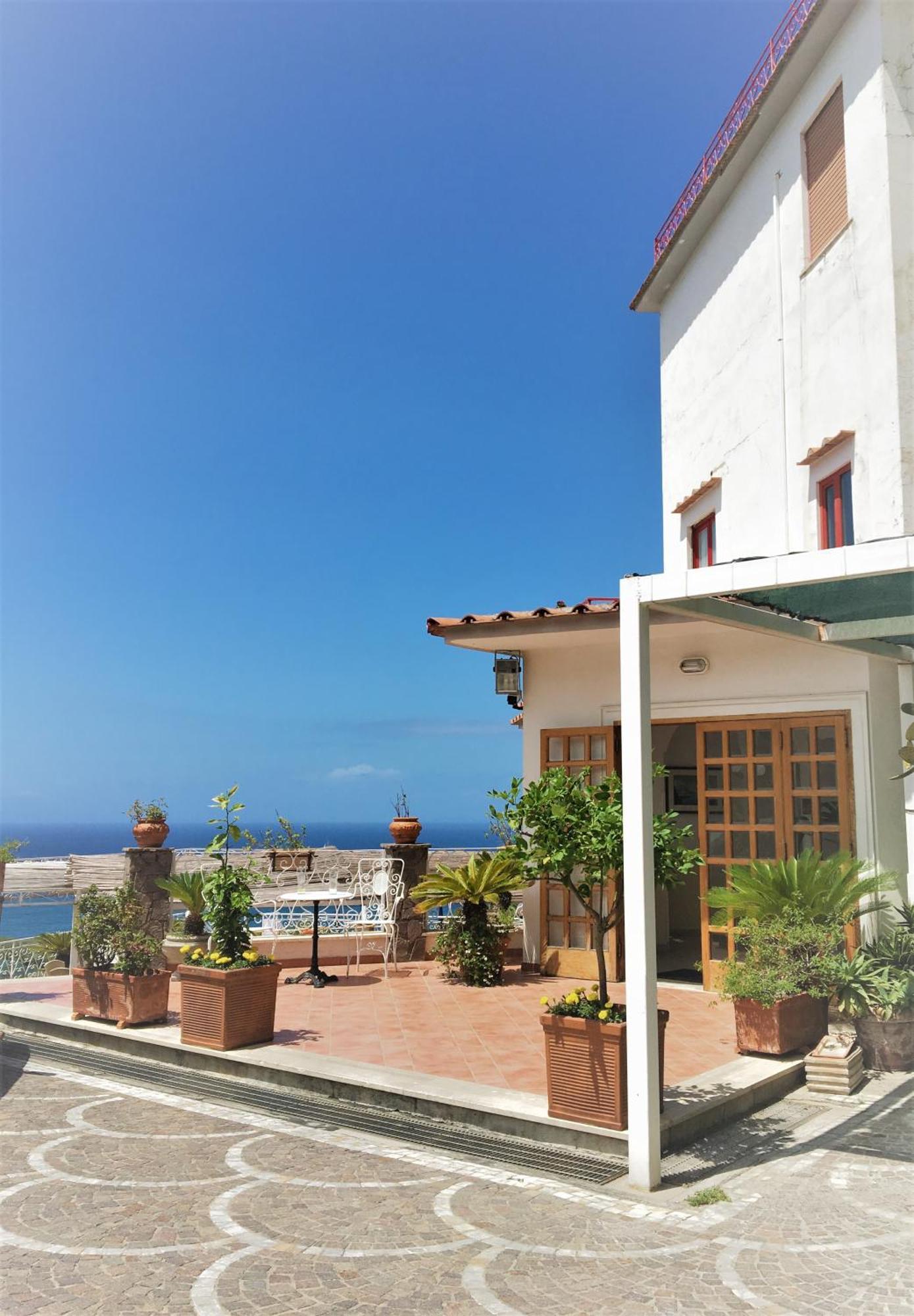 Hotel Dania Sorrento Exterior foto